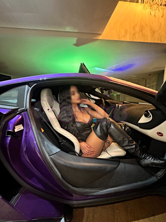 Проститутка Сюзанна