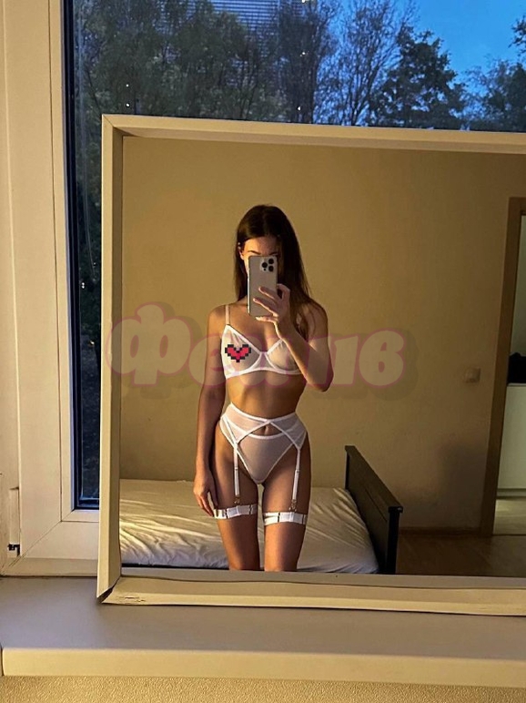 Проститутка Ева